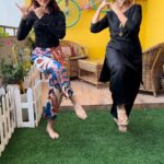 Archana Chandhoke Instagram - indha steps kathukardhu kulla!!!! 😃😃😃😃 CANT WAIT FOR JAILER 💕💕💕 @anita_chandhoke camera and joomimg effects : @crarjun 😎