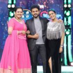 Archana Chandhoke Instagram - We are all set for the #MahaSangamam today on @zeetamizh .. With the gorgeous @kikivijay11 and Chinnathirai Thalapathy @rjvijayofficial ❣️❣️ Amazing jewellery from @new_ideas_fashions Outfit - the ones I blindly trust @roshanlals_chennai