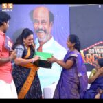 Archana Chandhoke Instagram - Gift Box Decent-ஆ Open பண்ணனும்னு அவசியம் இல்லலா 🤣 - Archana Akka Mass Speech on Stage #archana #zaaravineet #ssmusic #23yearsofarchana