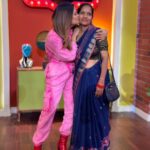 Archana Gautam Instagram - First time mummy #entertainmentkiraathousefull mein aayi hai , thank you so much mummy @sunita_gautam05 @colorstv @gulshanofficial06 India