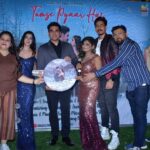 Archana Singh Rajput Instagram - My new album launch “tumse pyar hai” Melodious music memorable people 😊 Link in bio👆🏾 Thx for coming n blessing us Arbaaz khan sir and Ali Asgar sir it was really nice meeting with you all♥️😊 Nd congratulations to my entire team. @arbaazkhanofficial @kingaliasgar @soulglitzz @s.shubham7000 @rajput_archanasingh @bajrangbadshah @iamrsk_9 @iamlaxmidaslee @facestoriesbytabrezkhan Outfit: @boylondonindia @sureshganeshaofficial Makeup nd hair: @makeupbybablu @nainamakeupstudio Mumbai - मुंबई