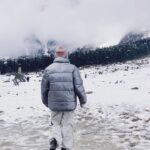 Ariah Agarwal Instagram – I was upto snow good ⛄️
Also, meet my cool friend (last slide)
.
.
.
#zeropoint #lachung #sikkim #northsikkim #yumthangvalley #snow #snow2023 #snowman Lachung , Zero Point , Yumthang Valley