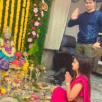 Ariyana Glory Instagram - #varalakshmivratham🙏 , Devuda Oo Manchi Devuda Blessing full ga ivvandi 😍 Tq @amardeep_chowdary & @_tejaswini_gowda_official For inviting 😘 Saree by @firoz_design_studio Manikonda