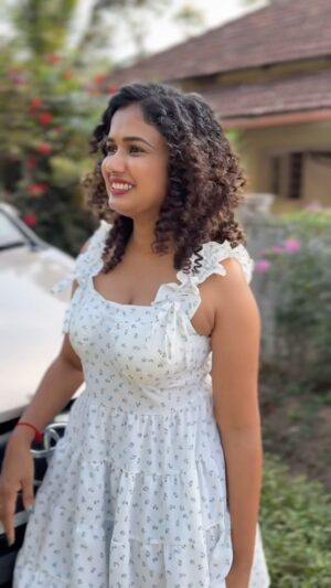 Ariyana Glory Instagram - #evvarevaro #feelz #coorg #scotlandofindia #ariyana #ariyanaglory