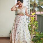 Arya Instagram - പുള്ളിപ്പാവാടകാരി 🥶🩷 Costume @byhand.in Styling @sabarinathk_ MUA @vikramanvijitha Hair @chan_aneesh Pc by my baby @pranavraaaj #dressup #makeup #worklife #lovemylife #polka #tradition #ethinicwear