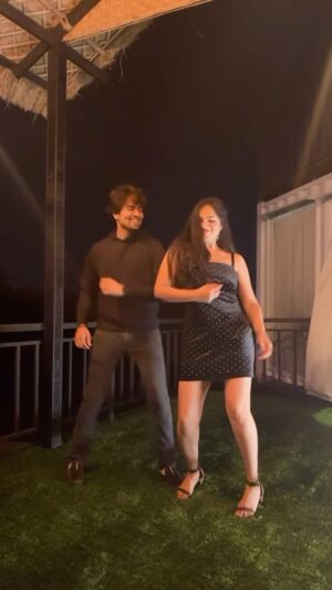 Ashwini Sree Instagram - Going with trend 

#trendingreels #dance #ashwini #jessie #biggboss