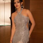 Athulya Ravi Instagram - Keep calm and sparkle on ✨ #sparkle #glitter #shinelikeadiamond ! M&H @mua_vijisharath 📸 @poshbe.ae