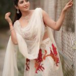 Athulya Ravi Instagram - 🤍🤍 #god #goals #growing #glow ✨ 👗 @sahilkochharofficial Stylist @manogna_gollapudi M&H @arupre_makeup_artist Clicked @camerasenthil Jwelry @aviradiamonds