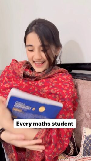 Aurra Bhatnagar Badoni Instagram - Yaar maths exams mein toh ye line puree din bolti hun mai 🥲
( ps: mere papa kehte hai Ki maths sabse easy subject hai comments mein batao ki apko hard yaa easy lagta hai)