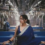 Ayesha Khan Instagram - कहीं दूर जब दिन ढल जाए… 📷- @cs.photography17