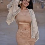 Ayesha Khan Instagram - Beaches or mountains? 📷- @ruhaankhanportraits
