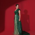 Ayesha Zeenath Instagram - ❤️‍🩹 . . . @en.nizharpadam @magariga_couture @ishwaryaalaguvel @mary_vijayakumar_mua_ @fineshinejewels @istills_studio . #photoshoot #instagram #ayesha