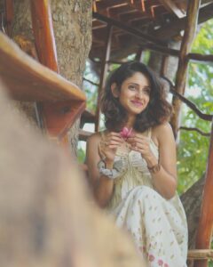 Ayesha Zeenath Instagram - Wid lots of love ............... Aysha & khaya nest 🫶🏻 . . . Thank @li10ing brooo for the amazing pics 💕 Keeth House