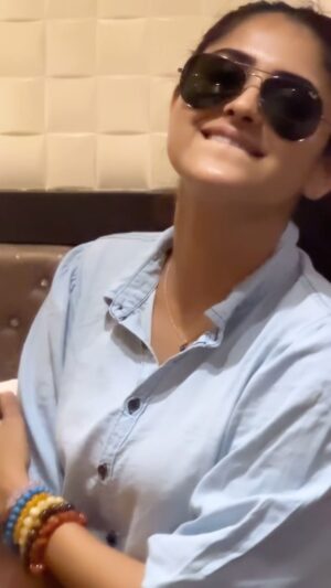 Ayesha Zeenath Instagram - Just GET your SHIT  and GOOOOO😎
