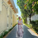 Barkha Singh Instagram - #photodump (and a sneaky #minivlog ) of a wonderful weekend mommy and I spent together at @theleelapalace_jaipur . They hosted us for the Man Singh Polo Cup 2023 finals in collaboration with the @rajasthanpoloclub .. To cut a long story short, the weekend felt like a world of #royalty and #tradition ✨🤌🏼 The gorggg outfit is from @houseoffett ❤️ #polointhepinkcity #TravelwithB #jaipur #rajasthan #Polo #luxuryhotelsindia #theleela #tourismindia