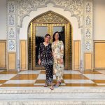 Barkha Singh Instagram - #photodump (and a sneaky #minivlog ) of a wonderful weekend mommy and I spent together at @theleelapalace_jaipur . They hosted us for the Man Singh Polo Cup 2023 finals in collaboration with the @rajasthanpoloclub .. To cut a long story short, the weekend felt like a world of #royalty and #tradition ✨🤌🏼 The gorggg outfit is from @houseoffett ❤️ #polointhepinkcity #TravelwithB #jaipur #rajasthan #Polo #luxuryhotelsindia #theleela #tourismindia