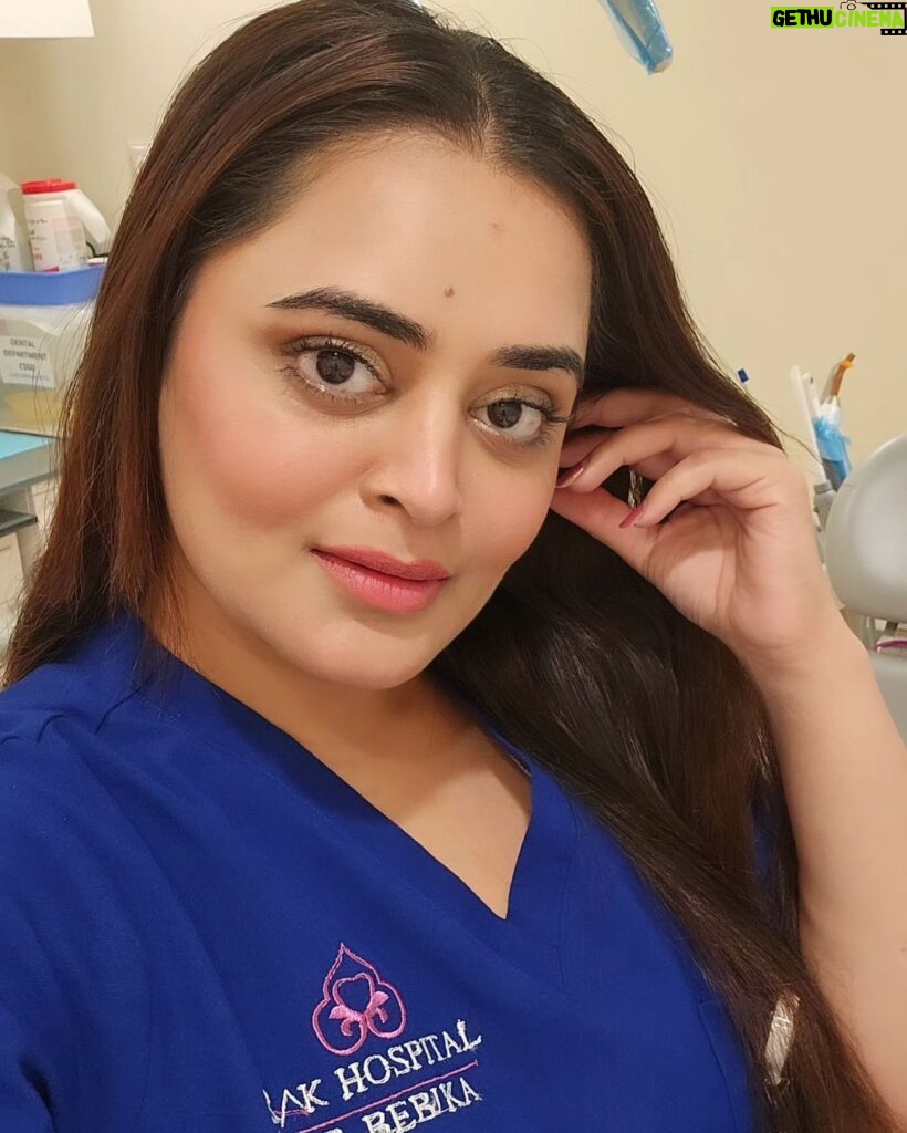 Bebika Dhurve Instagram - An educated mind is always a better resource for the country's future An integral part of my life I can never let go❤❤❤ Dubai, United Arab Emirates