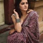 Bhagyashree Mote Instagram - Eyes that beholds the beauty!🪷 . . . Photo by - @kuldip1985 Makeup by - @makeupartist_dhanashree Hair style by - @k.omkar_ Saree by - @__shamiyanaa__