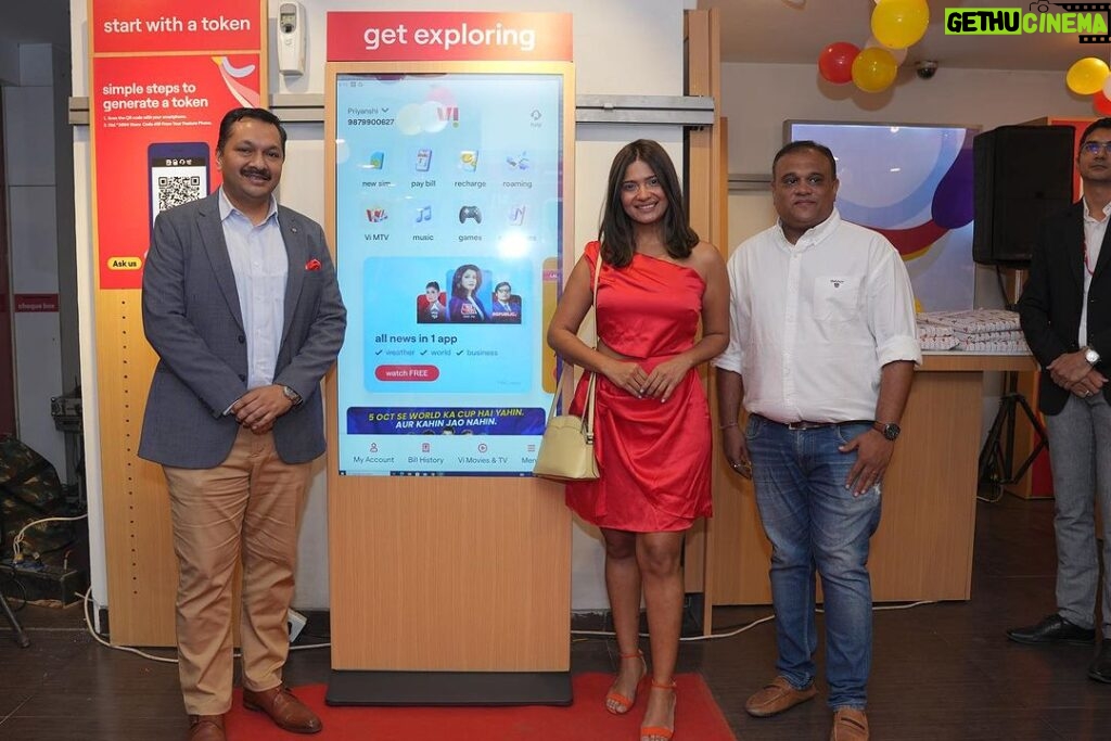 Bhakti Kubavat Instagram - Thank you @vibusinessindia for having me. Congratulations Vi for bringing in the next generation of digital services with the launch of self help kiosk at their flagship stores. And I am really excited about the huge choice of entertainment Vi brings to its customers in terms of Movies, Music, or OTT platforms. Vi has always been on the forefront of bringing in new technology so I must compliment the team for bringing in the next generation of digital services with the launch of self help kiosk at their stores.