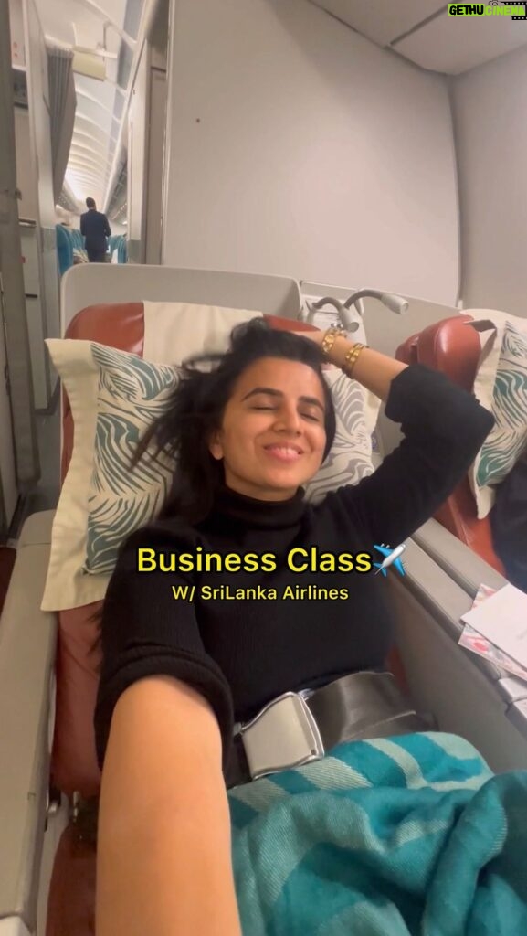 Bhavini Purohit Instagram - Flying Business Class with @srilankanairlinesofficial 🧿 . @destination_srilanka @goldcoastfilmsofficial #luxury . #influencer #businessclass #fly #luxurylifestyle #srilanka #tourism #travelgram #trending #bhavinipurohit