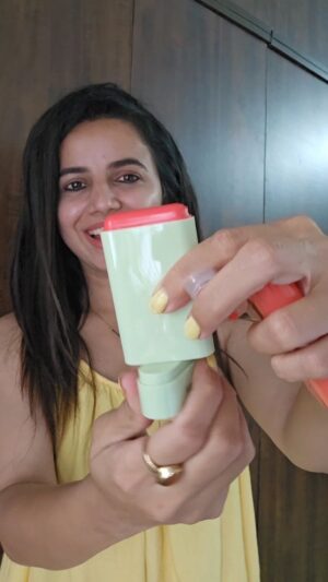 Bhavini Purohit Instagram - Viral Blush Hack | OMG,this @pixibeauty Blush works wonders!
.
#influencer #makeup #style #makeupaddict #crazy #hack #wonders #makeup #hack #reels #reelitfeelit #reelsvideo #bhavinipurohit