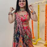 Bhavini Purohit Instagram - 7/9 Navratri fits #stylewithbee , Let me know in comments which is your fav colour Navratri outfit . Outfit - @loveandlabelsbyhemakshii Dupatta- @loveandlabelsbyhemakshii Neckpiece with earrings - @gehnacollections Bangles- Bhuleshwar Market . #influencer #style #dandiya #garba #fashionstyle #dandiyanight #garbanight #indianwear #traditional #bhavinipurohit .