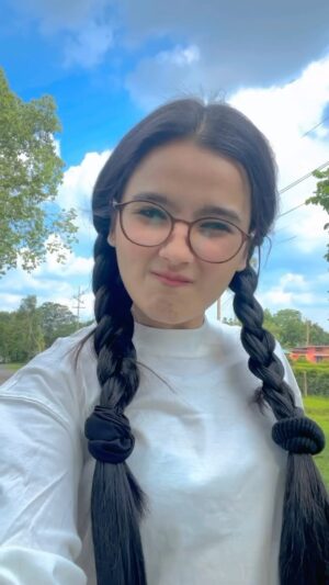 Celesti Bairagey Instagram - Me as a girlfriend🤍