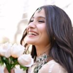 Celesti Bairagey Instagram - #white 🤍 Shoot for @albita__prodhani Video credit @bikashsaikia_photography #indian #indianwear #makeupartist #makeup #bride #bridalmakeup #photography #videography #outdoor #nature #bts