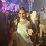 Celesti Bairagey Instagram - Dance in public challenge🙈😂 #mainkhiladi #danceinpublic #selfiee #akshaykumar Dress from @trend_on_the_go