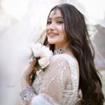 Celesti Bairagey Instagram - लुक्क - चिप्प न जावो जी🤍 Shoot for @albita__prodhani Photo credit @bikashsaikia_photography #makeupartist #makeup #bride #bridalmakeup