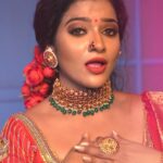 Chitra Instagram - For more videos visit @mxtakatak @ehaproductionz Mua : @laavi_me @_.lavanya_makeupartist._ Photography : @artsystudios.india Outfits : @mabia_mb @bollinenisilks Organised : @wedding.destination.chennai Jewellery : @wowbridaljewel