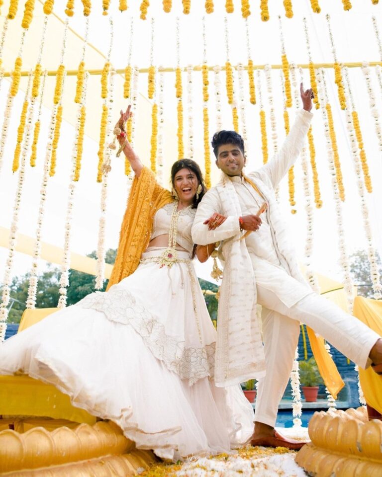 Chitra Shukla Instagram - 💛 Vaibhav Chitra ki haldi 💛 Our #haldiceremony #vcwedding #chitrashukla #vaibhavupadhyay #vc @realsupercop @chitrashuklaofficial India