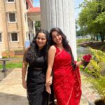 Deshna Dugad Instagram - We are going to be really cool old ladies ♥️💃 . . #deshna #deshnadugad #saree #vrindadhuvani
