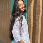Deshna Dugad Instagram - You can't scroll without complimenting my new Kurti swag.😎 . . #deshna #deshnadugad #kurti #indianfood #indiandresses #kurtilover #kurtis #kurtidress #indianclothes #indian #instagrampost