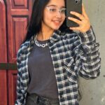 Deshna Dugad Instagram - Skinny waist , pretty face 😍😍 . . #deshna #deshnadugad #lookinspo #lookofthesay #partyready #instagramspost #instagrampost #yesterday #postoftheday #newpost #actorslife #actor