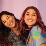 Dhvani Bhanushali Instagram - One with @stylemeupwithsakshi 🔥 #1MinMusic #1MinMusicPopUp