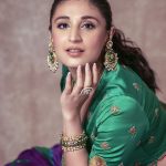 Dhvani Bhanushali Instagram - 💚💜