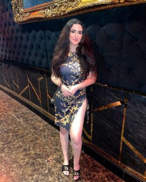 Diana Khan Instagram - The vibe is just takin over me❤️‍🔥