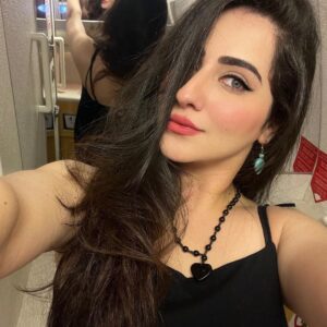 Diana Khan Thumbnail - 7.5K Likes - Top Liked Instagram Posts and Photos