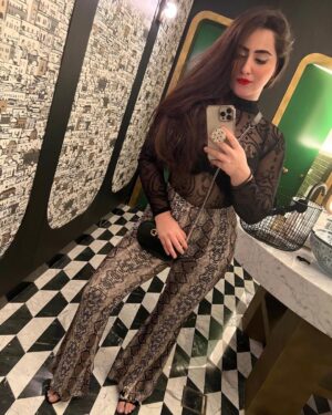 Diana Khan Instagram - I'm just too much for you to Wonder🫦