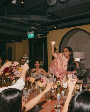 Diipa Khosla Instagram - A night to remember 🪔❤️

@indewild’s first dinner in London together with remarkable south asian wo(men) who have paved the way and made their mark in the UK. This dinner will forever hold a special place in my heart. From being a student in the same city, lost like a little puppy far outside my comfort zone to hosting such powerhouses and building a brand that represents us.. 🥹❤️
—

Thank you @manishmalhotra05 @manishmalhotraworld for making me feel like a diwali pataka & @kunalrawalofficial for dressing my @olegbuller ✨
And thank you @kanishkamayfair for hosting us 🙌🏽
Make up by @saps.slap
Hair by @johanjohn_ 
Photos by @indiabharadwaj