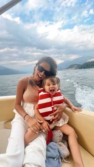 Diipa Khosla Instagram - This is what living your best life looks like 🍝
Thank you @airbnb for hosting us in Lake Como, we (especially @duabuller) truly had the best time 🤣🤣