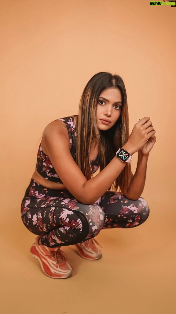 Dimpi Sanghvi Instagram - @Fireboltt_ India’s No.1 Smartwatch Brand 🔥 The smartwatch for every version of me. Give yourself a chance to win ths cool smartwatch by simply participating in the huge giveaway held by the #4 ranked smartwatch brand in the WORLD! @fireboltt_, follow their page and be a part now! You can also avail a special discount of 10% by using Dimpi_01 on www.fireboltt.com Wait no more! #MyTimeIsNow #aNewEraAwaits #FireBolttNo1 #FireBoltt #DimpiSanghvi #MumbaiLifestyleBloggers #Ad