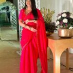 Dimple Biscuitwala Instagram - Rani pink🩷 Wearing @aasvi_by_sheetalchandel . #sareelove #weddingoutfit #organza #organzasaree