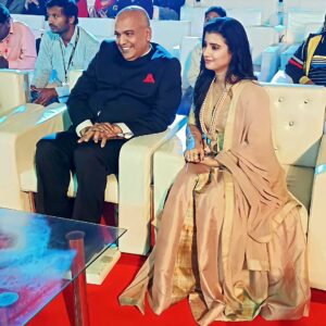Dipti Rekha Padhi Instagram - Some snaps from the auspicious evening of NAMAN
with the Respected Commissioner of Police
Soumendra Priyadarshi sir🙏 (@cpbbsrctc)
Such a kind hearted person he is ❤️Always great meeting u sir😊🙏

#Naman2023