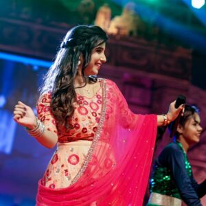 Dipti Rekha Padhi Instagram - 😊❤️Bhubaneshwar Balijtra😊❤️

#diptirekhaliveconcert #😊😊😊 #bhubaneswar #balijtra #❤️❤️❤️

👗@soulbyindian
Pic- @akshayafilms