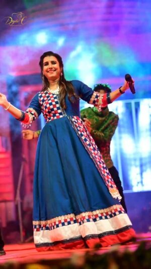 Dipti Rekha Padhi Instagram - #galechumeparjapati  #ᴛʀᴇɴᴅɪɴɢsᴏɴɢ

#diptirekhaliveconcert