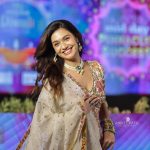 Divya Agarwal Instagram - 💫MID DAY DIWALI MAHOTSAV💫 @divyaagarwal_official @middayindia #diwalimahotsav#middayindia #bollywood #divyaagarwal