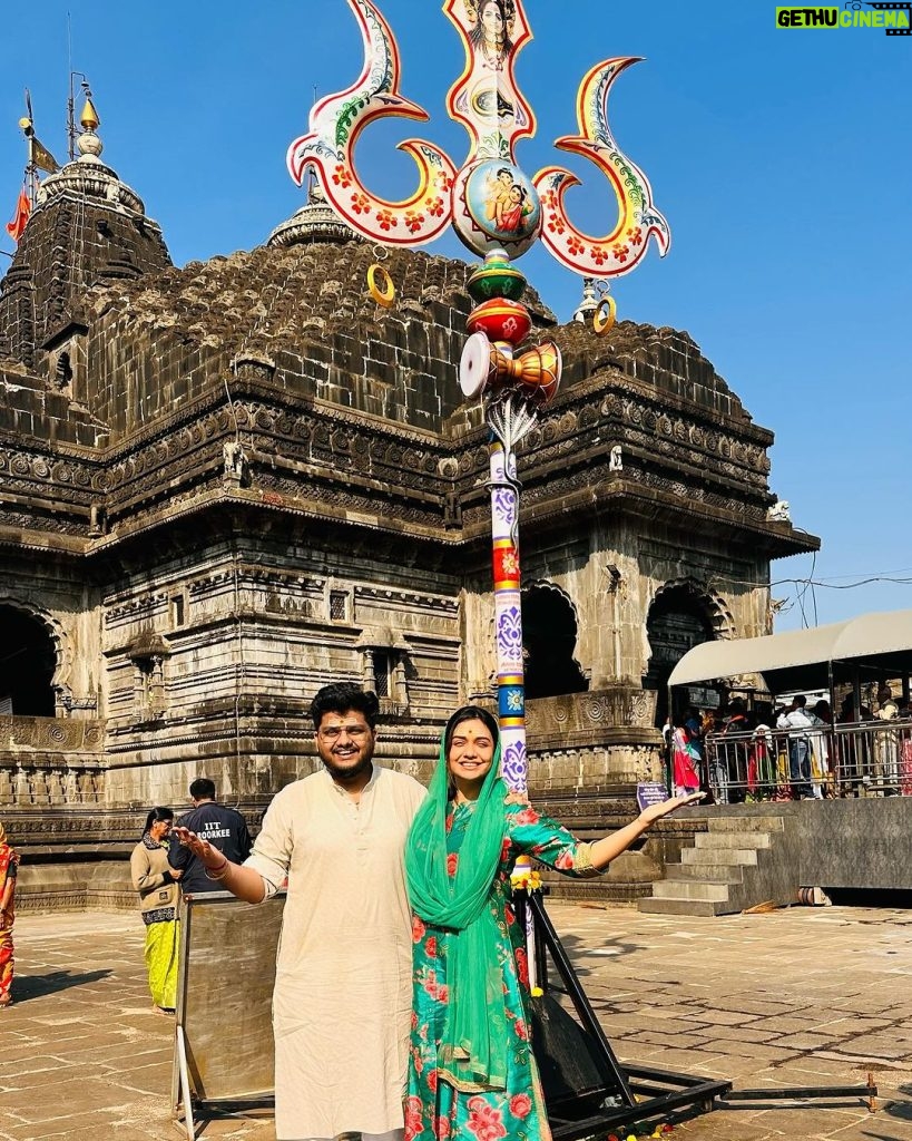 Divya Agarwal Instagram - This place holds many memories… Har Har Mahadev 🙏🏻 Triyambakeshwar Temple