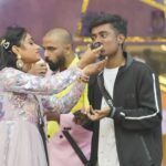 Drone Prathap Instagram - ಬಿಗ್ ಬಾಸ್ ಮನೆಯಲ್ಲಿ 50 ದಿನಗಳ ಪುರೈಕೆಯ ಸಂಭ್ರಮದ ಆಚರಣರೆ ಡ್ರೋನ್ ಪ್ರತಾಪ್ ಅವರಿಗೆ ನಿಮ್ಮ ಬೆಂಬಲ ಆಶೀರ್ವಾದ ಹೀಗೆ ಇರಲಿ 🙏🙏🙏😊😊 #colourskannada #colourskannadaofficial #bbk10 #bigboss10kannada #droneprathap #dronarkaerospace #droneprathap_fc